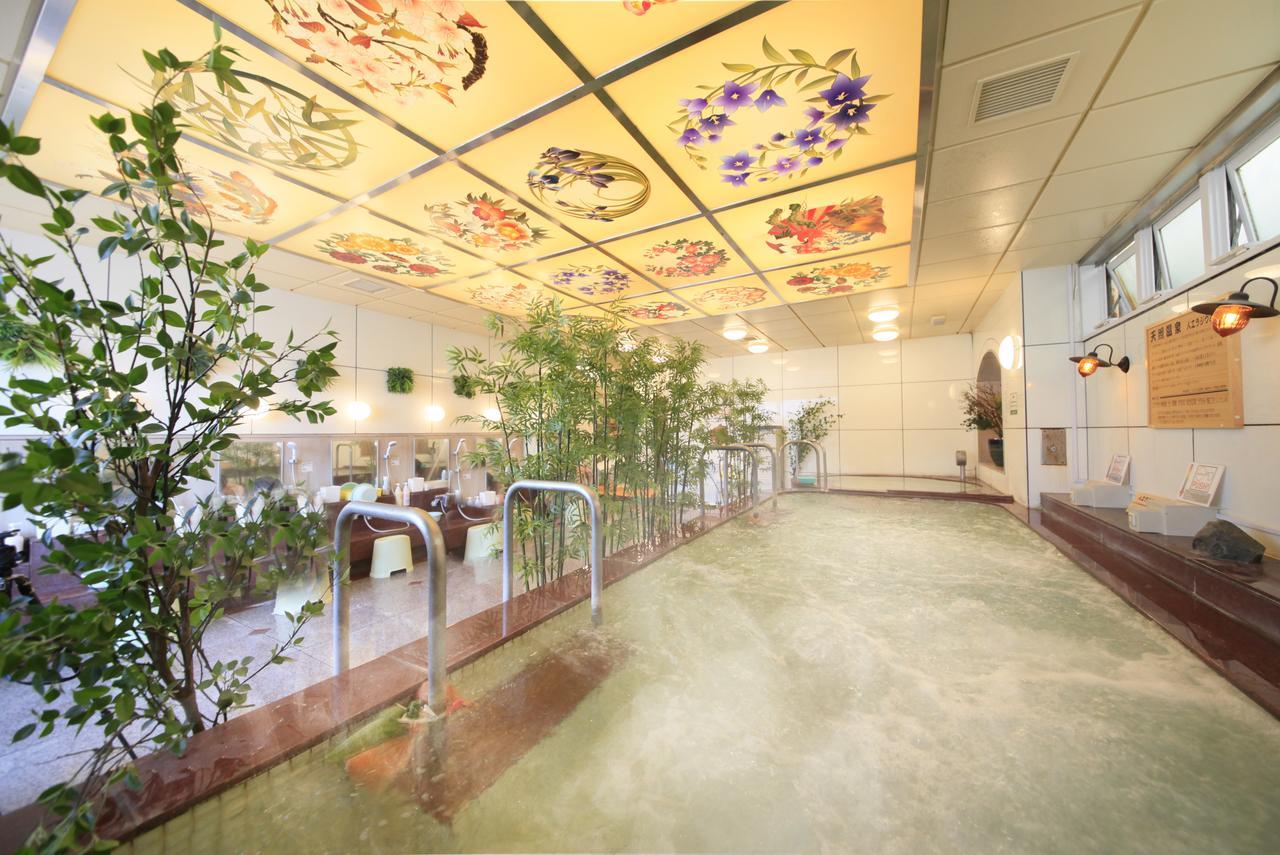 Ueno Station Hostel Oriental Ⅱ Tokyo Bagian luar foto